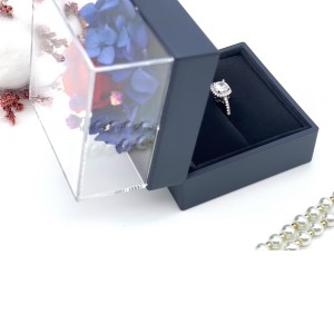 cutom color jewelry  box with flower from China factory